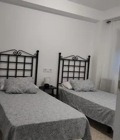 Precioso Apartamento Con Piscina, 500m De La Playa